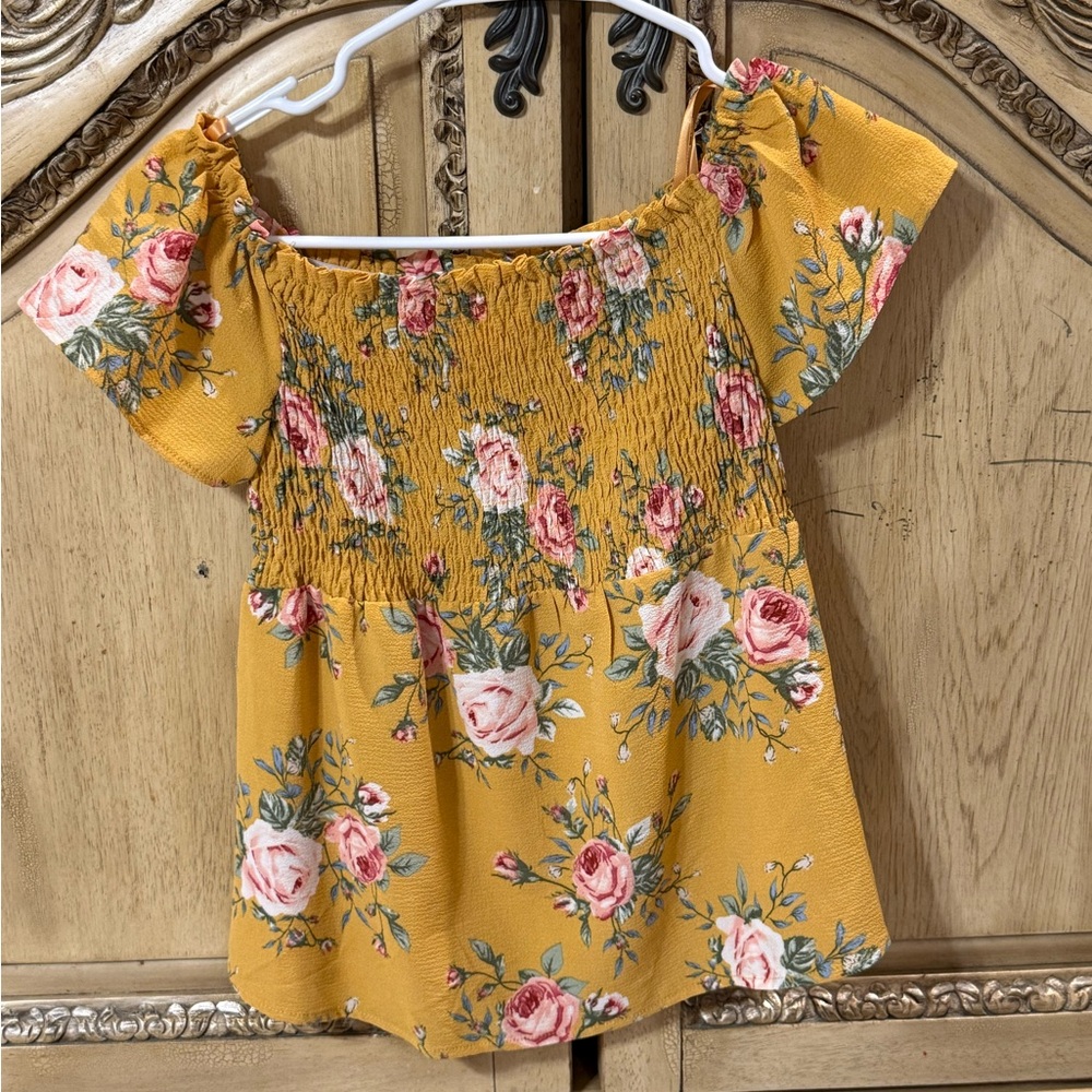 Floral Mustard Women Top Size Small